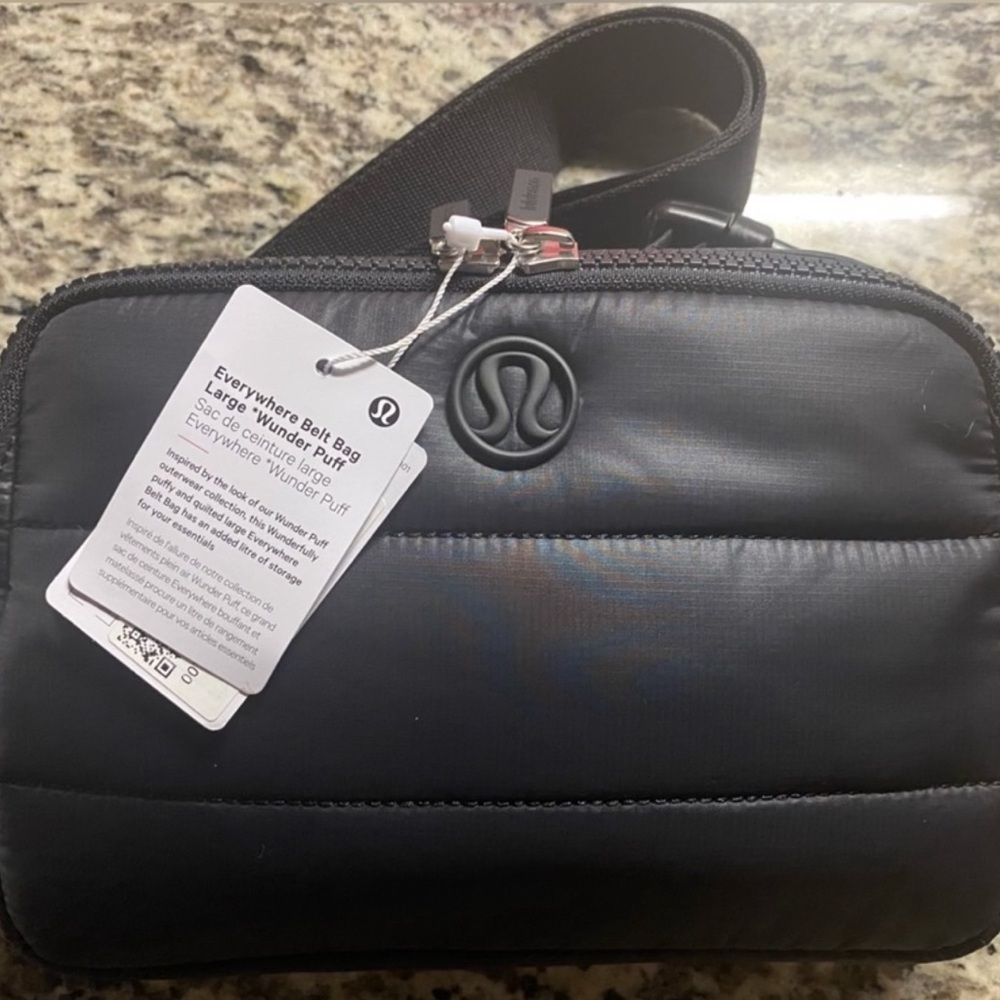 Lululemon wonder puff everywhere about bag 2 L